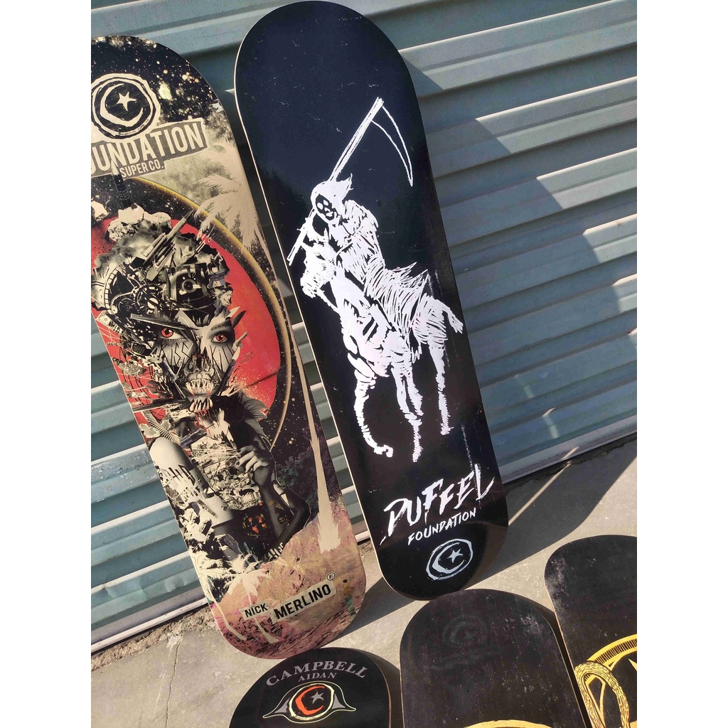 Foundation DECK SKATEBOARD Ukuran 31x8 Inch Untuk Dewasa