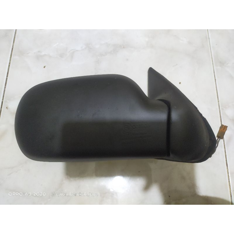 spion mobil Suzuki esteem kanan