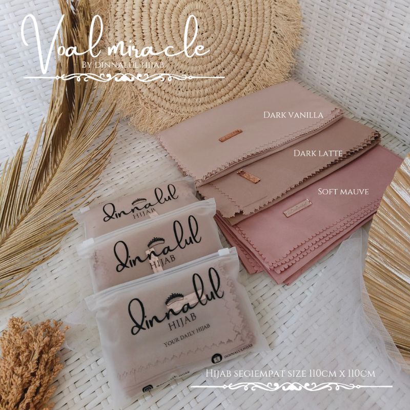 Segiempat Voal Miracle Lasercut  By Dinnalul Hijab FREE POUCH