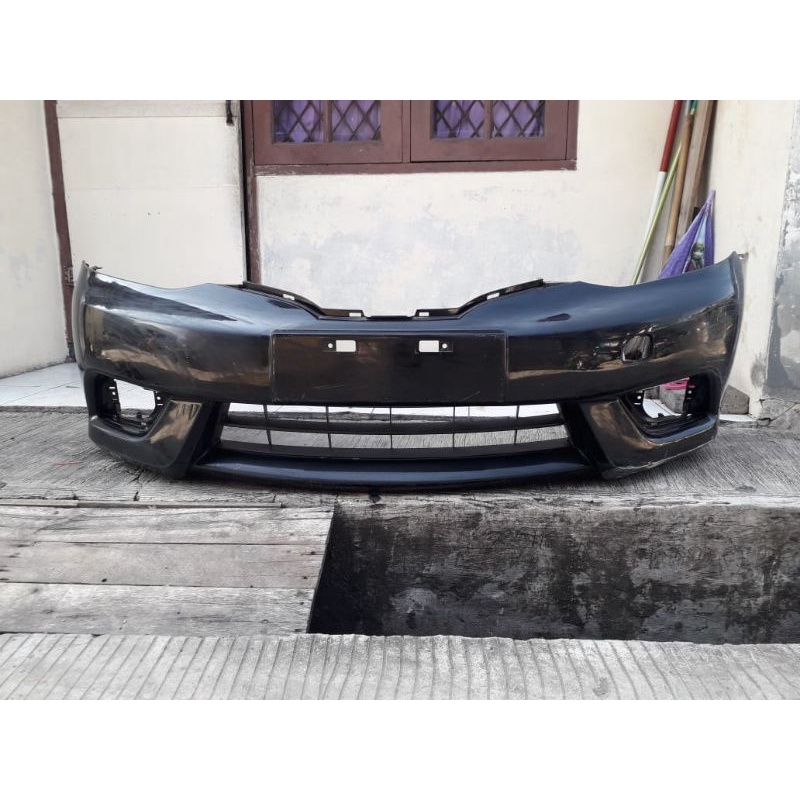 bumper depan grand livina