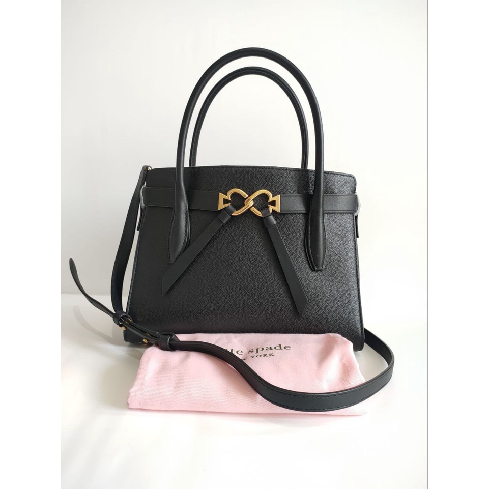 Kate Spade toujours black