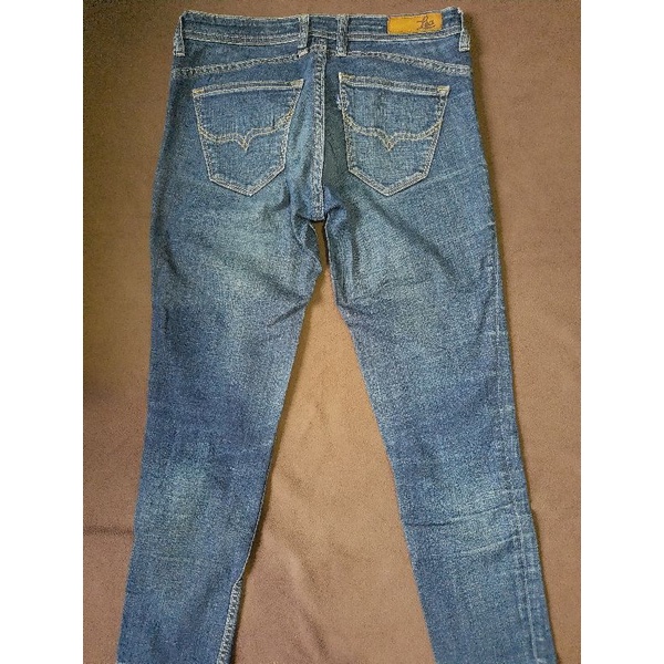 Jeans wanita Lea Original