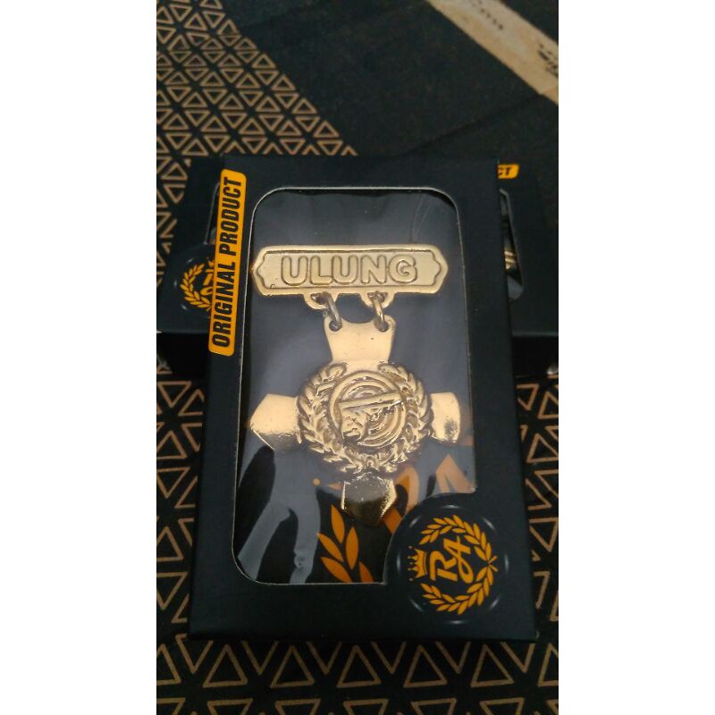 Brivet Pin Ulung Pistol Exclusive