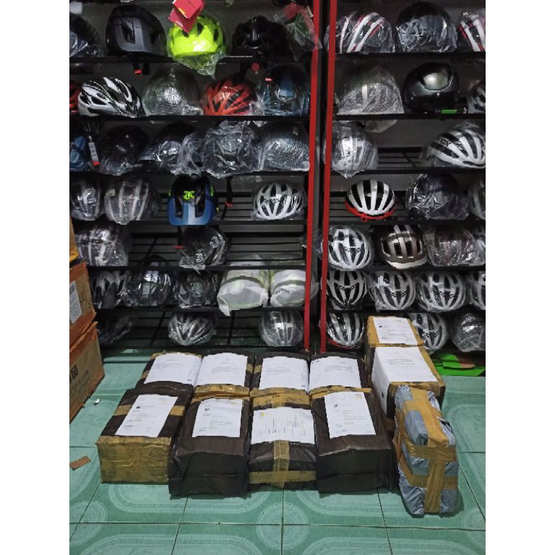 (Dikirim dari Kota Medan) Helm Rnox Roadbike Original, MTB Banyak Warna