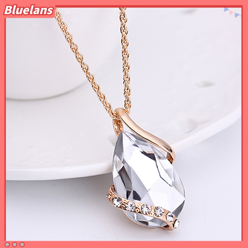 1 Set Kalung Rantai Choker Kristal Berlian Imitasi Berkilau Untuk Wanita