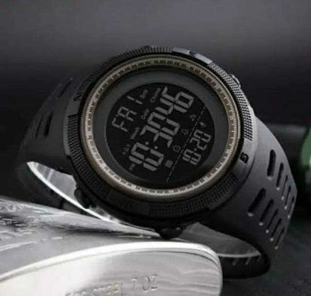 Jam tangan pria waterproof, anti air