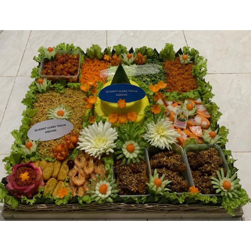 Nasi Tumpeng