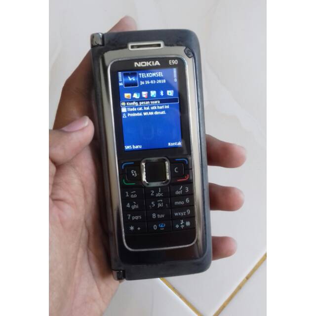 Nokia E90 Communicator Original Seperti Nokia 9210i 9110 9500 9300