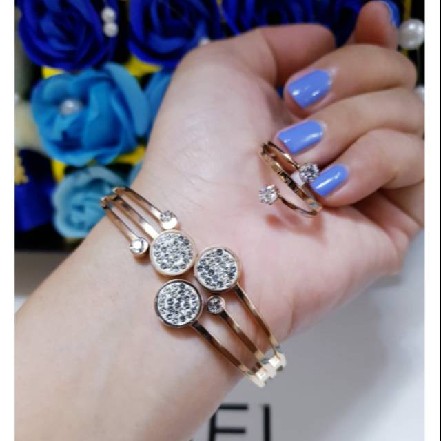 Set Titanium Gelang dan Cincin