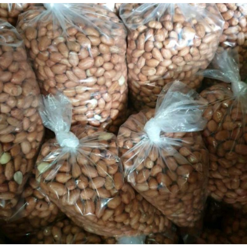 

Kacang Tanah Kupas Mentah