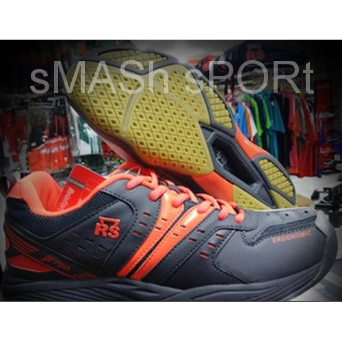 SEPATU BADMINTON RS SIRKUIT 571
