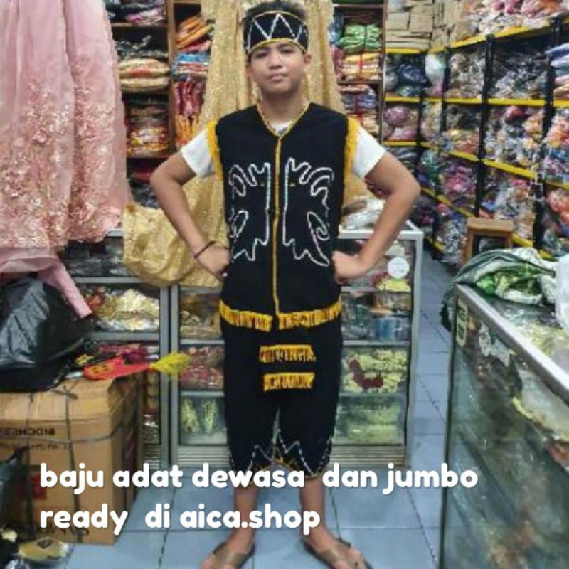 JHJ Baju adat dayak-kalimantan dewasa.