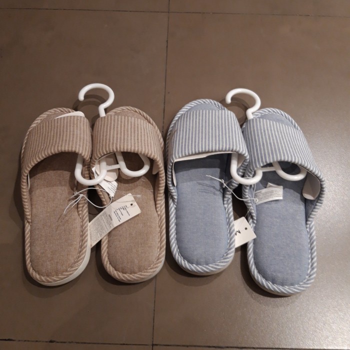 Sandal Tidur Slipper Miniso