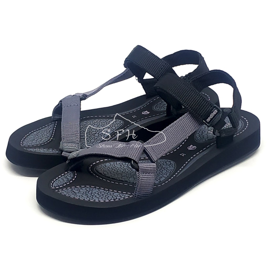 SFH SANDAL GUNUNG WANITA ARDILES BELLUCI