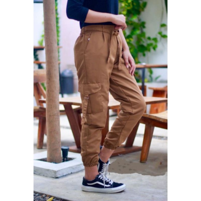 Celana Panjang Wanita Cargo Jogger