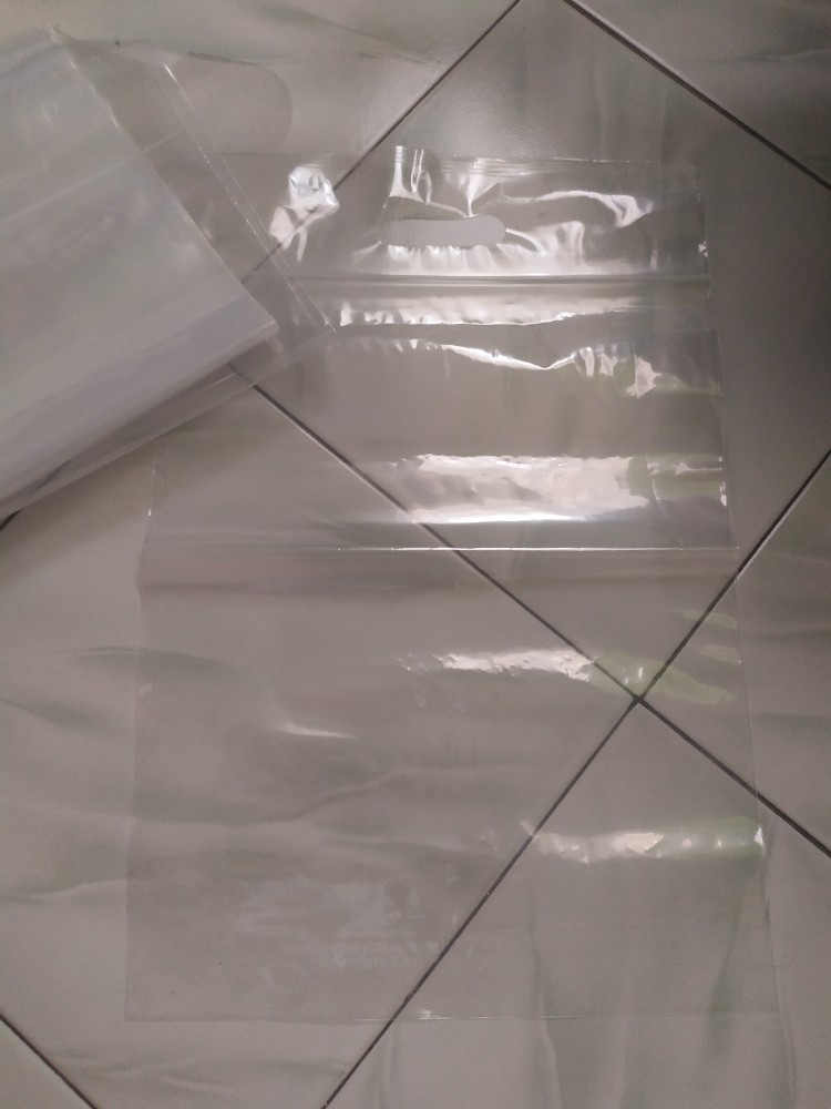 ❤10lembar❤plastik Klip Oval Plong Handle Klip Pond Baju Distro. Klip Ziplock 30x38