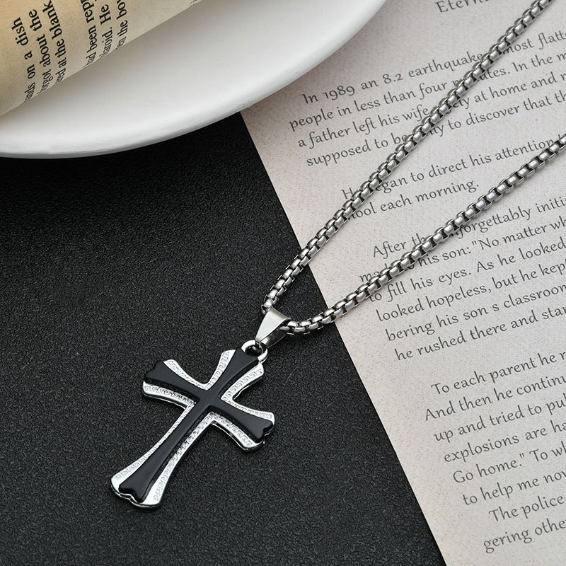XiaoboACC Kalung Rantai Liontin Salib Bahan Stainless Steel Ukuran Gaya Hip hop Untuk Pria Dan Wanita - 60CM