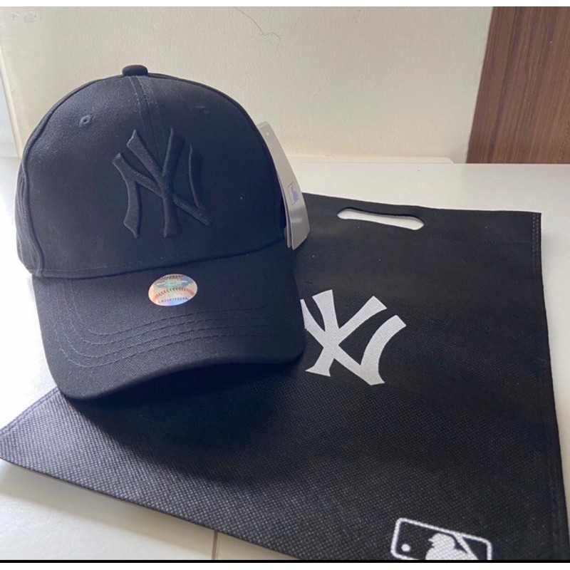 topi yankees