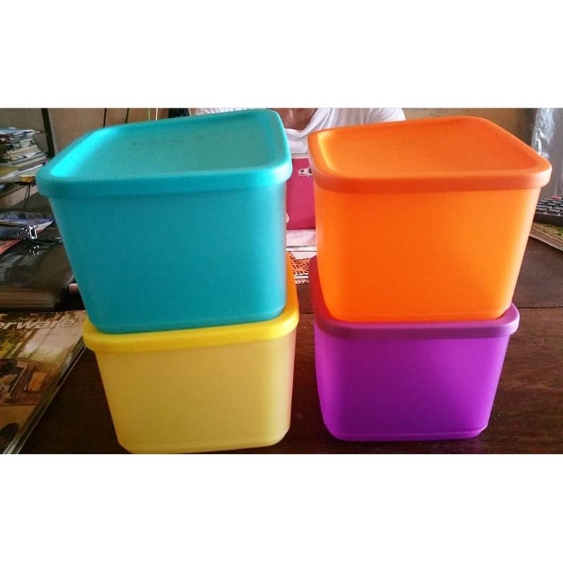Medium Summer Fresh (4) Tupperware