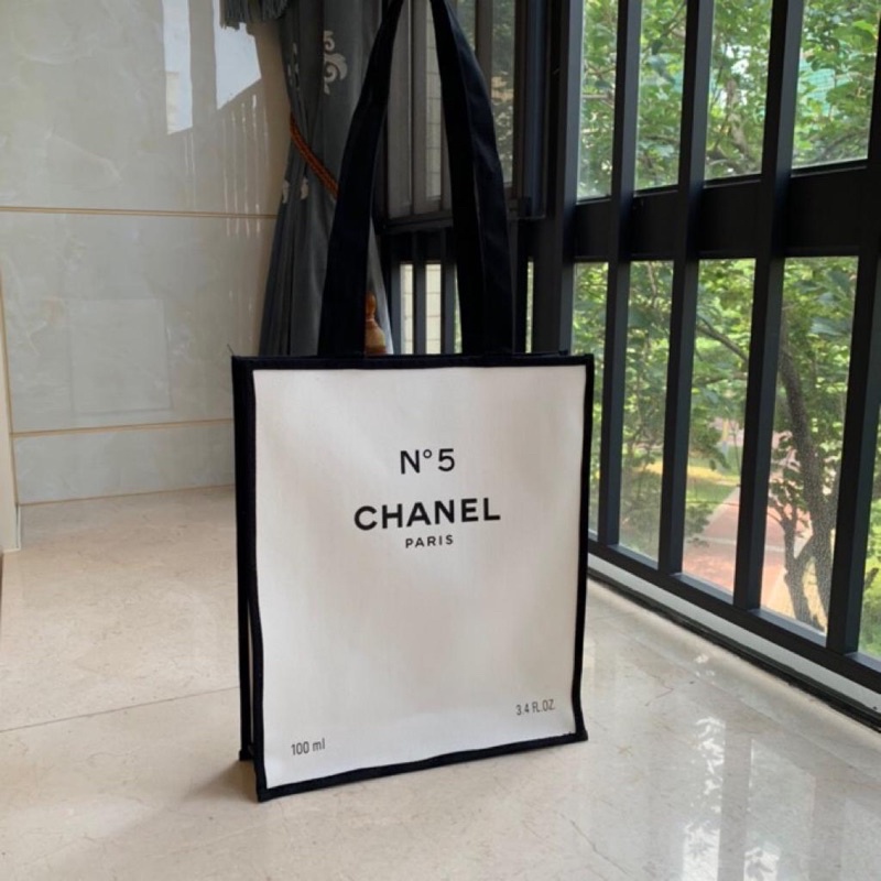 Chanel No 5 VIP GIFT Canvas Tote Bag No5