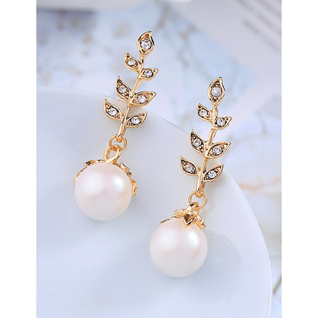 LRC Anting Tusuk Fashion Gold S925 Sterling Silver Leaf Pearl Stud Earrings F83749