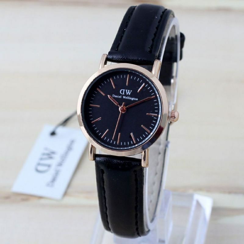 Jam Tangan Wanita Analog Premium Starp PU Kulit Couple Murah Keren Kekinian Import Gaya Korea Terlaris Terbaru Bisa Cod Motif Kecil Murah Wbs Baj Alfiatus06 Grosir