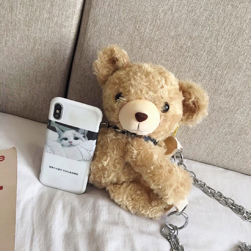 TAS BONEKA BERUANG TEDDY BEAR BULU TALI RANTAI TAS KECIL WANITA ANAK TK SD SMP WARNA COKLAT TAS BONEKA MERANGKUL NEMPLOK MELUK BADAN LUCU IMPORT KOREA STYLE