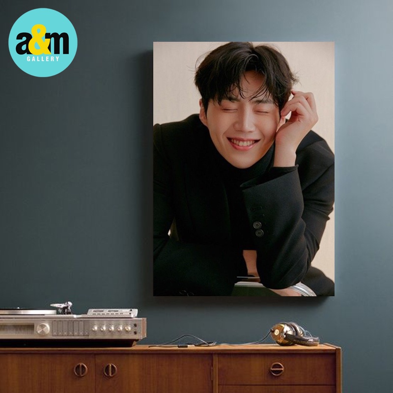 Poster Kayu KIM SEON-HO Hiasan Dinding Kamar Aktor Drama Korea I Pajangan Dinding Kamar K-POP Wall Decor Kamar - A&amp;M