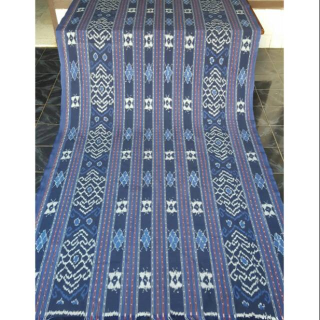 Kain tenun Blanket biru motif lombok terbaru | Shopee Indonesia