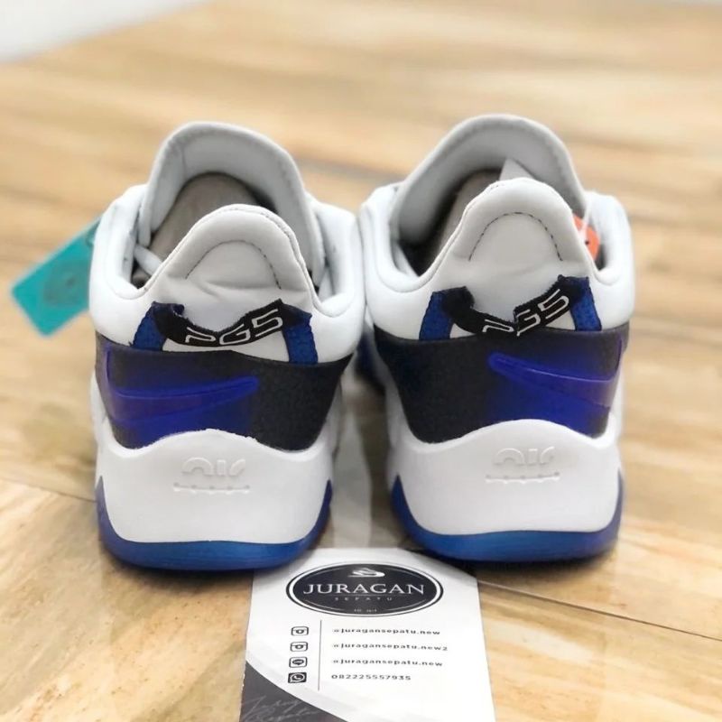 Nike PG 5 x PlayStation 5