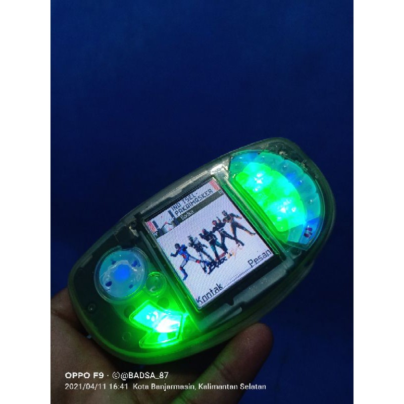 NOKIA NGAGE QD FULL TRANSPARAN