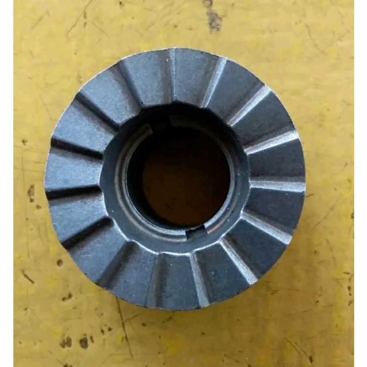 GEAR SMAIL MESIN BOR MERK MAKITA TIPE HP 1360