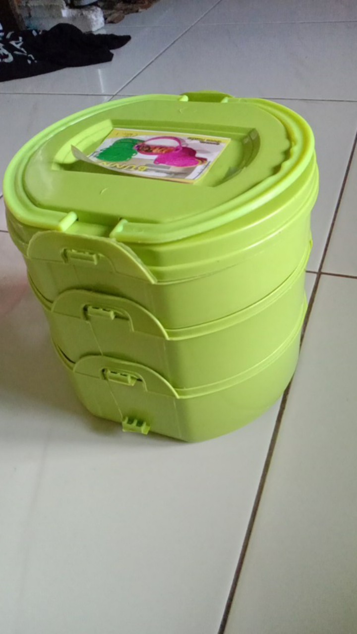 Rantang Susun Plastik Bunny Susun 2, 3, Dan 4 Rantang Makanan