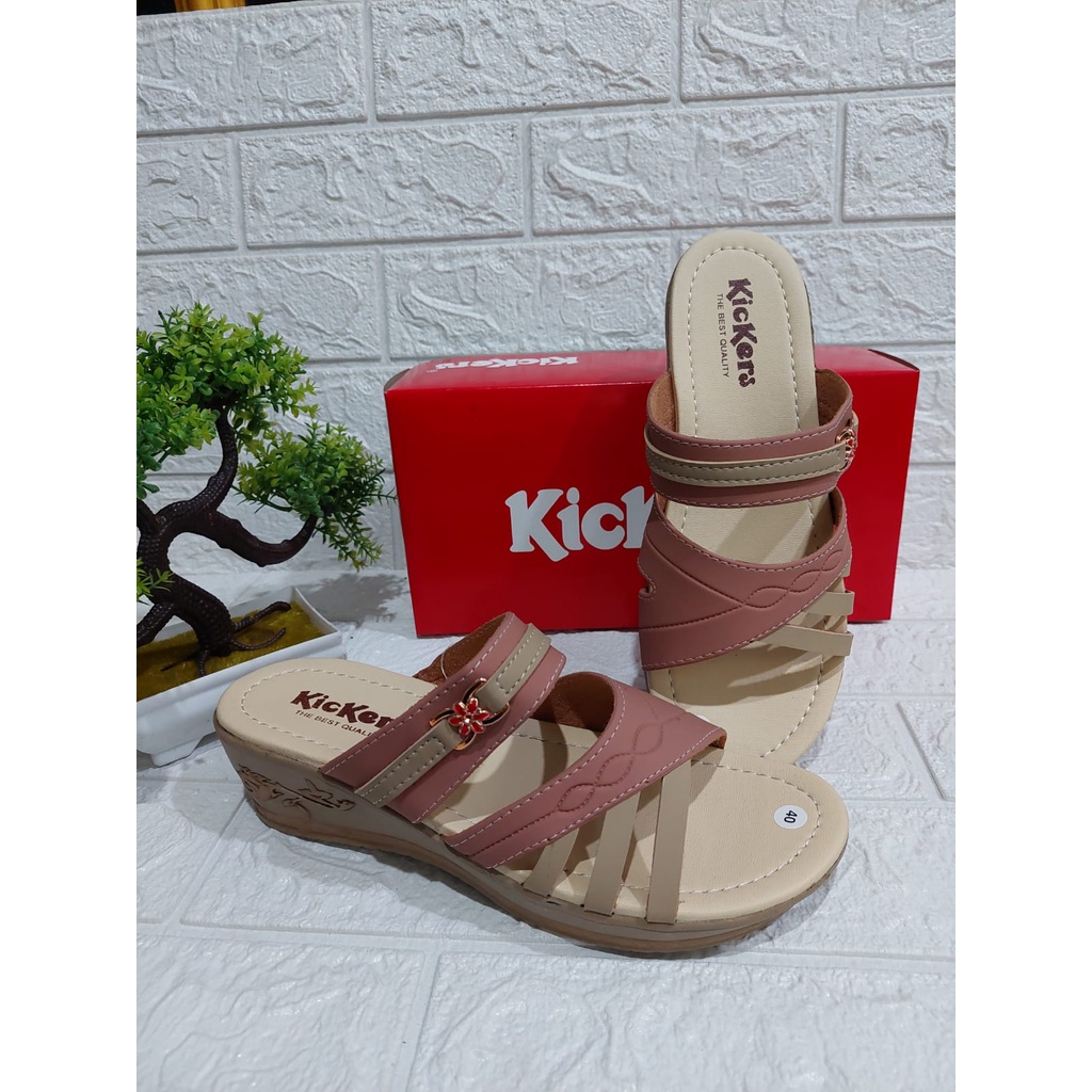 sandal wanita model selop terbaru