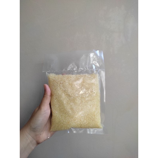 

Bawang Putih Cincang (minced garlic) dengan Canola Oil 250gr
