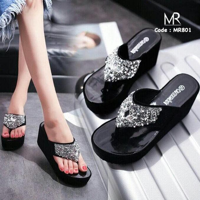 WEDGES GLITTER PASIR