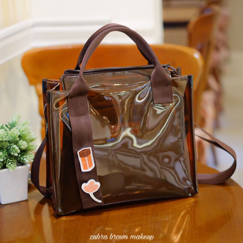 Zuhra Brown sling bag by Vanillahouse / tas pvc / slingbag / tas anti air