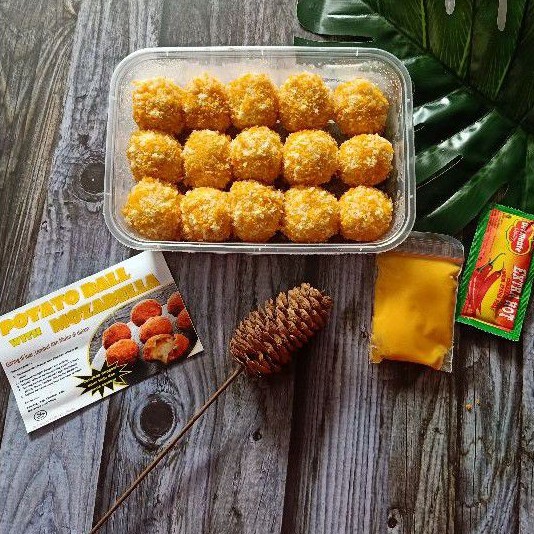 

Potato Ball with Mozarella frozen isi 15 pcs