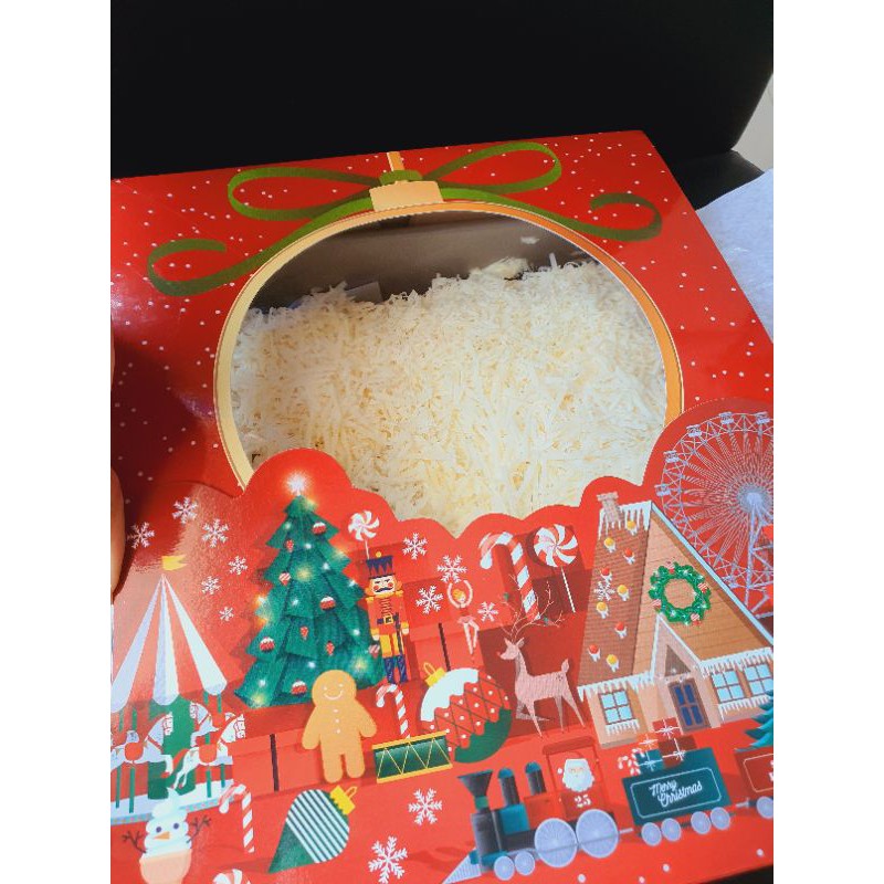 

Hampers Natal Christmas MERRY BOX- KuKKi Cookies bolu keju sponge cake hantaran parcel