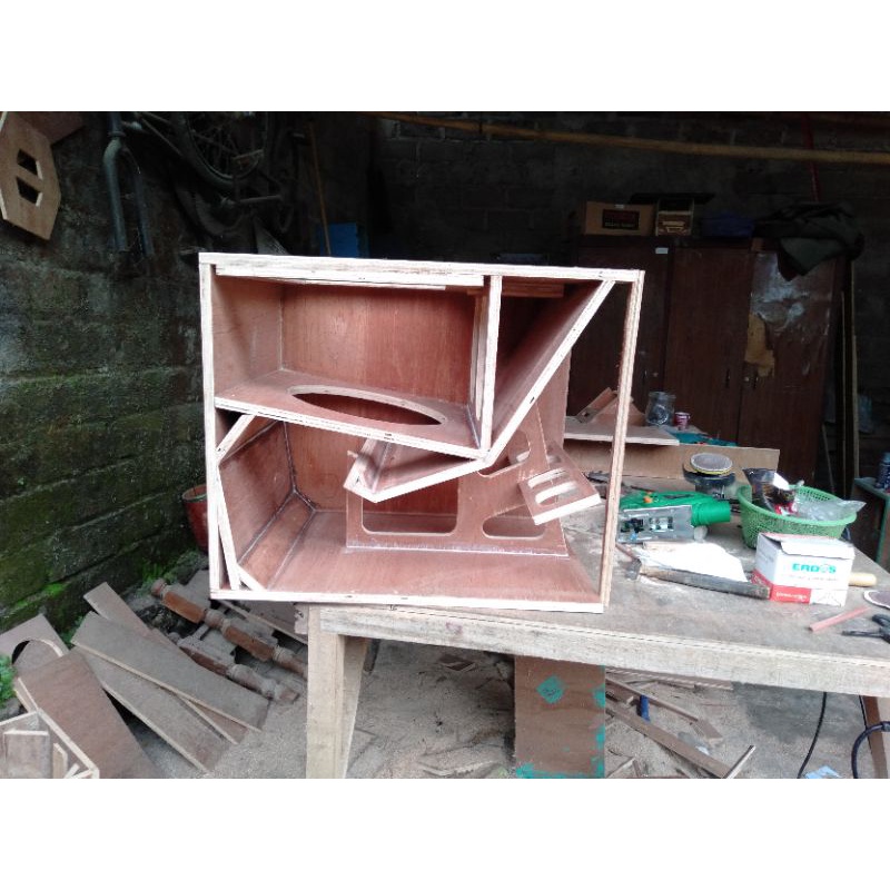 Box Cla 12 Inch Single