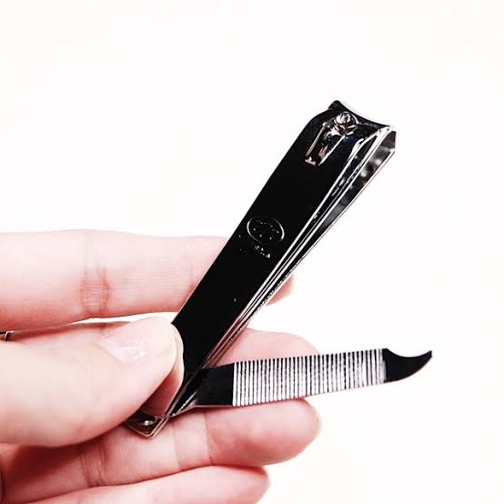Gunting Kuku Brand 777 Besar Kecil Perawatan Kuku Nail Bersih Cantik Manis Merk Branded Big Small Mini Little Large Stenlis Steel Perlengkapan Kecantikan Nail Art perawatan kuku tangan kaki manicure treatment pendek Grosir Termurah Little Miss Sunshine
