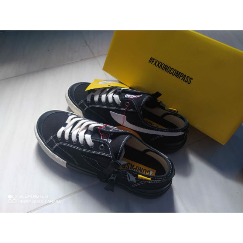 Sepatu Compass FxxckingRabbit2 vol2 Low