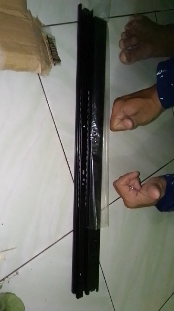 Rel Laci (hitam) 60 Cm 1 Set (2 Pcs)  Double Track Mapla Full Extention 3,5cm ( 2x Tarik) Free Skrup