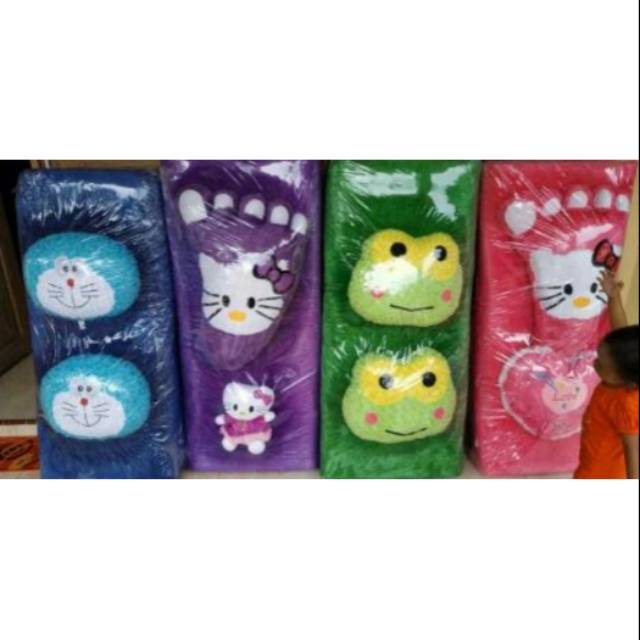 Karpet karakter / karpet lantai / kasur lantai