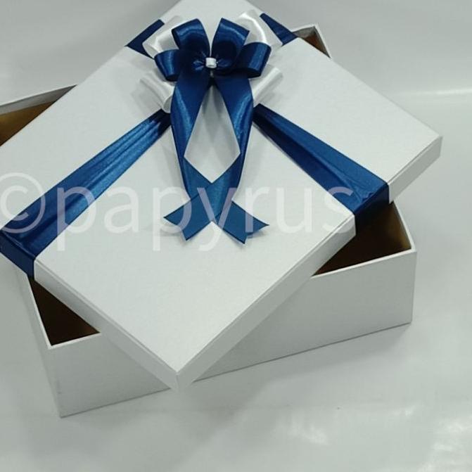 

PAPYRUS 25x30 Tinggi 10cm Kotak Kado Gift Box Hadiah KOTA KADO