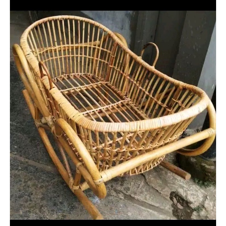 Ayunan bayi rotan model perahu