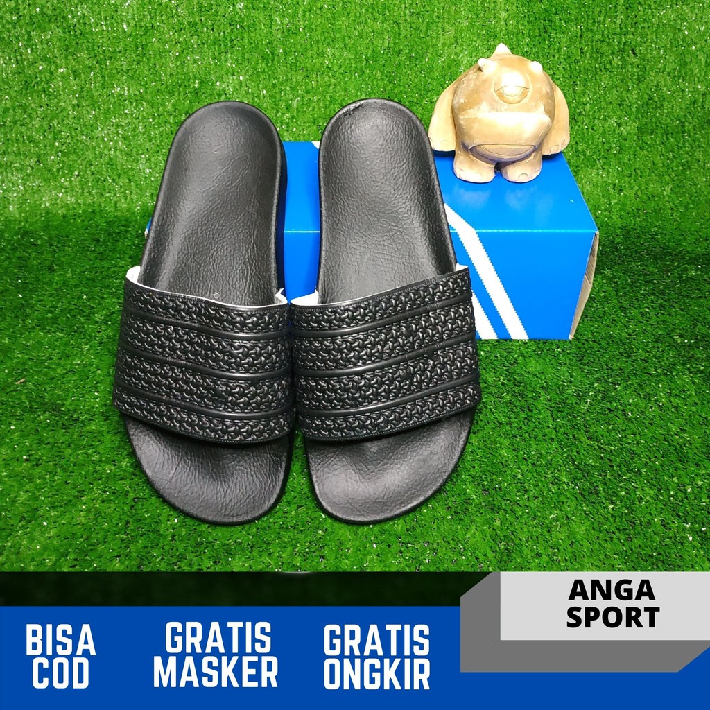 SANDAL PRIA ADIDAS ADILETTE HITAM PUTIH SANDAL SLOP SLIDE SLIPPER CASUAL COWOK MADE IN ITALY