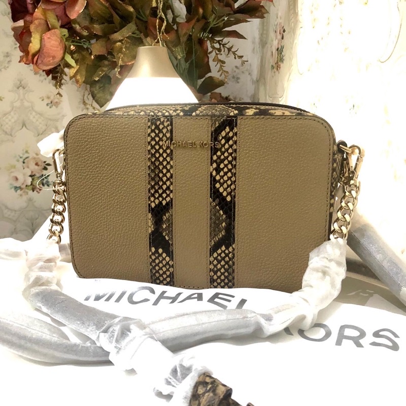 MICHAEL KORS GINNY CAMERA BAG PRELOVED ORIGINAL