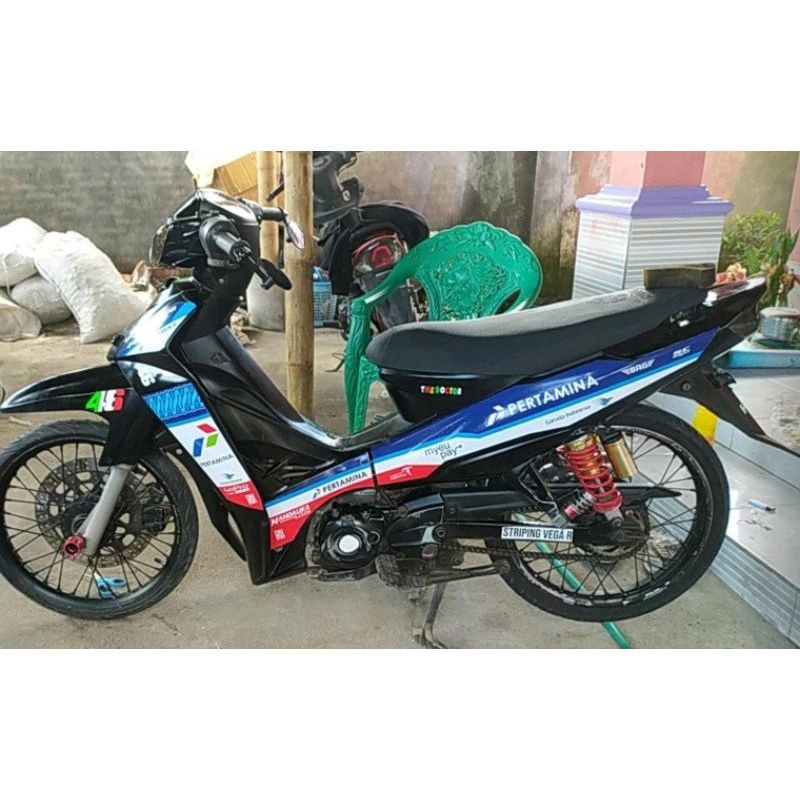 striping Vega R decal Vega R new stickee yamaha Vega R variasi Vega R