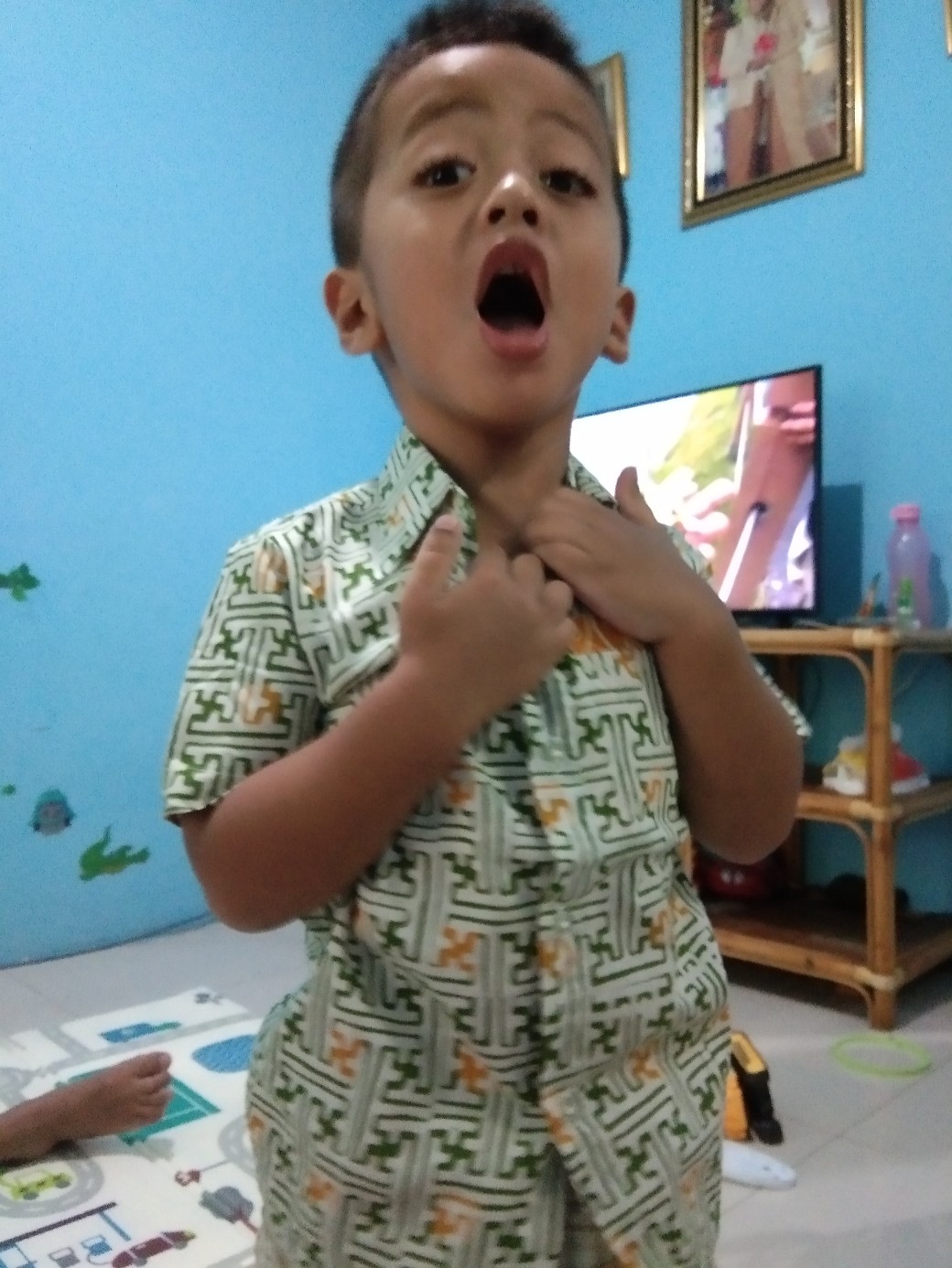Hem Batik Anak Ranay